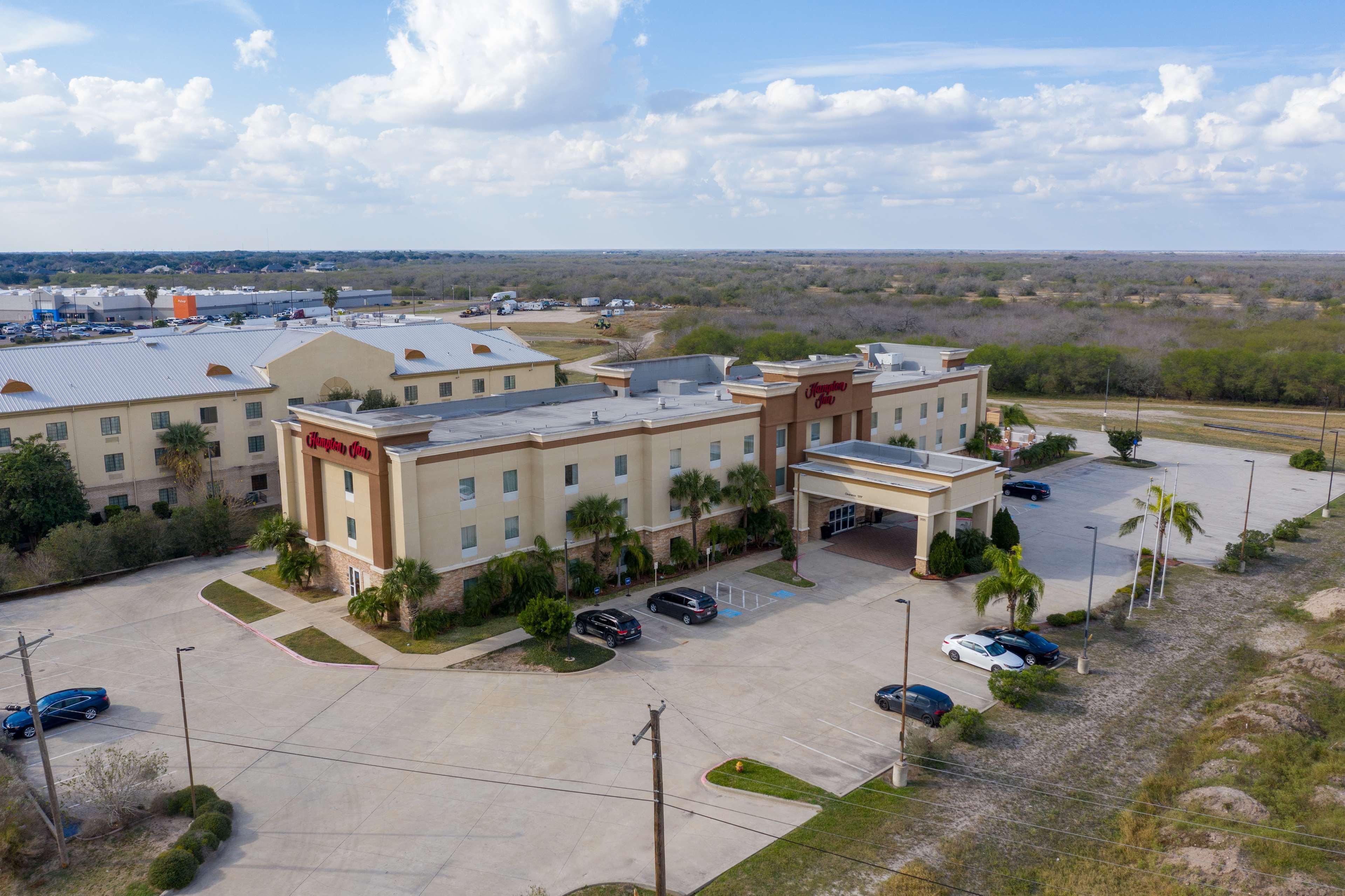 Hampton Inn Alice Екстер'єр фото