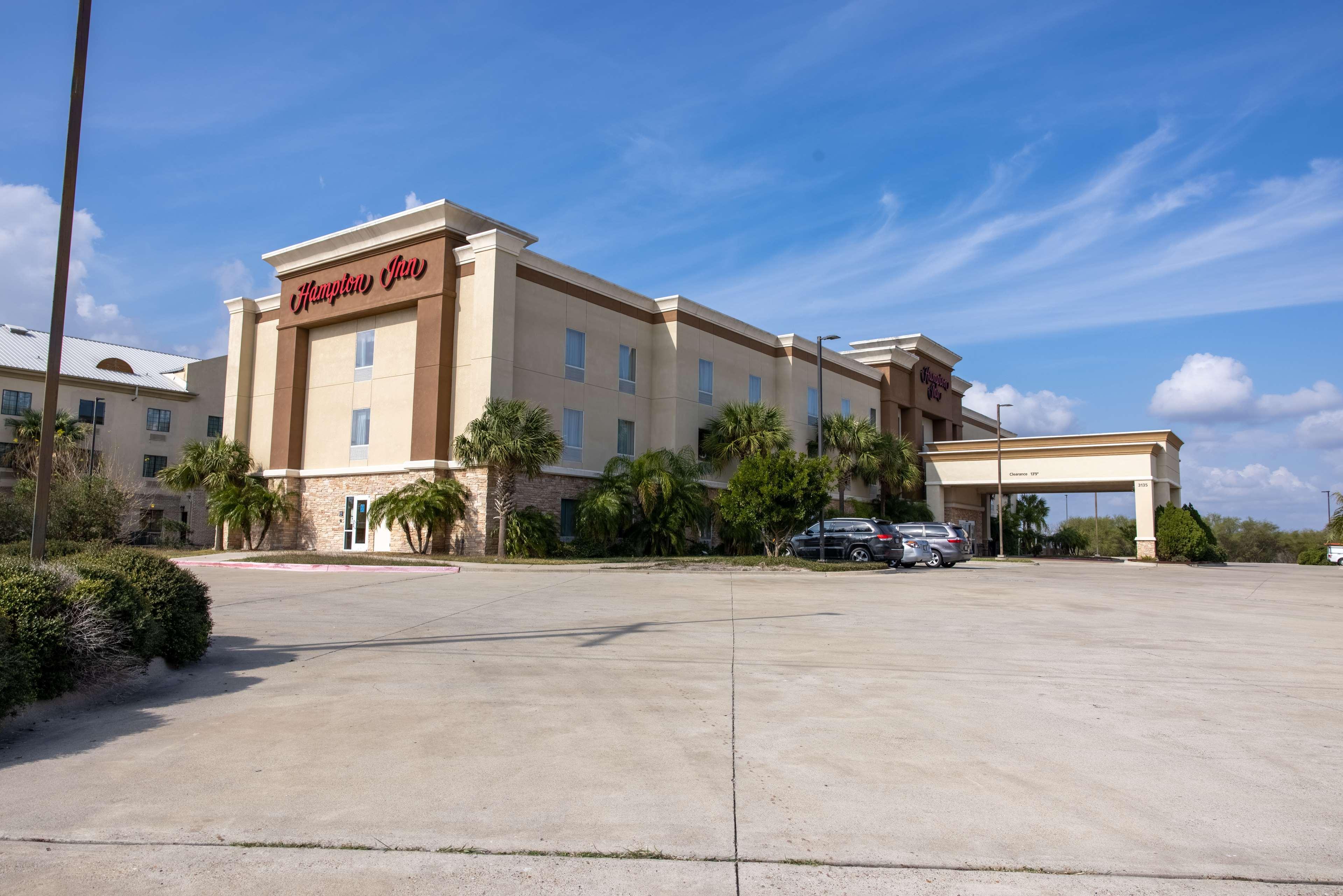 Hampton Inn Alice Екстер'єр фото